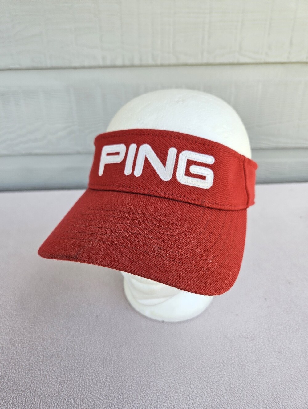 Ping 110 Flex Fit Red White Logo Embroidery Golf Golfer Visor Unisex Adjustable